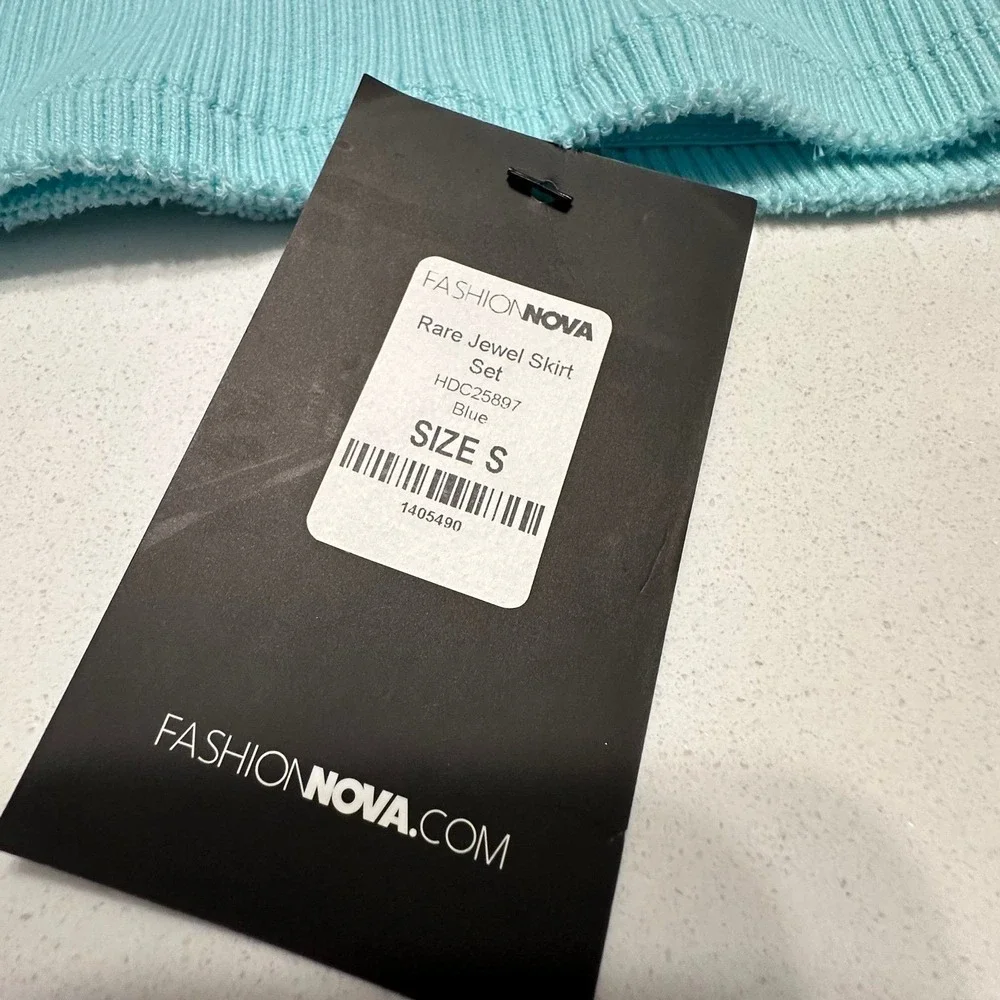 Fashion Nova Two Piece Ribbed Set Blue Turquoise Size Small Rare Jewel Skirt Set